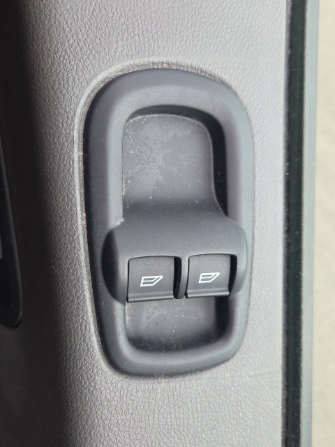 Certified 2020 Ford Transit 150 XLT RWD image 15