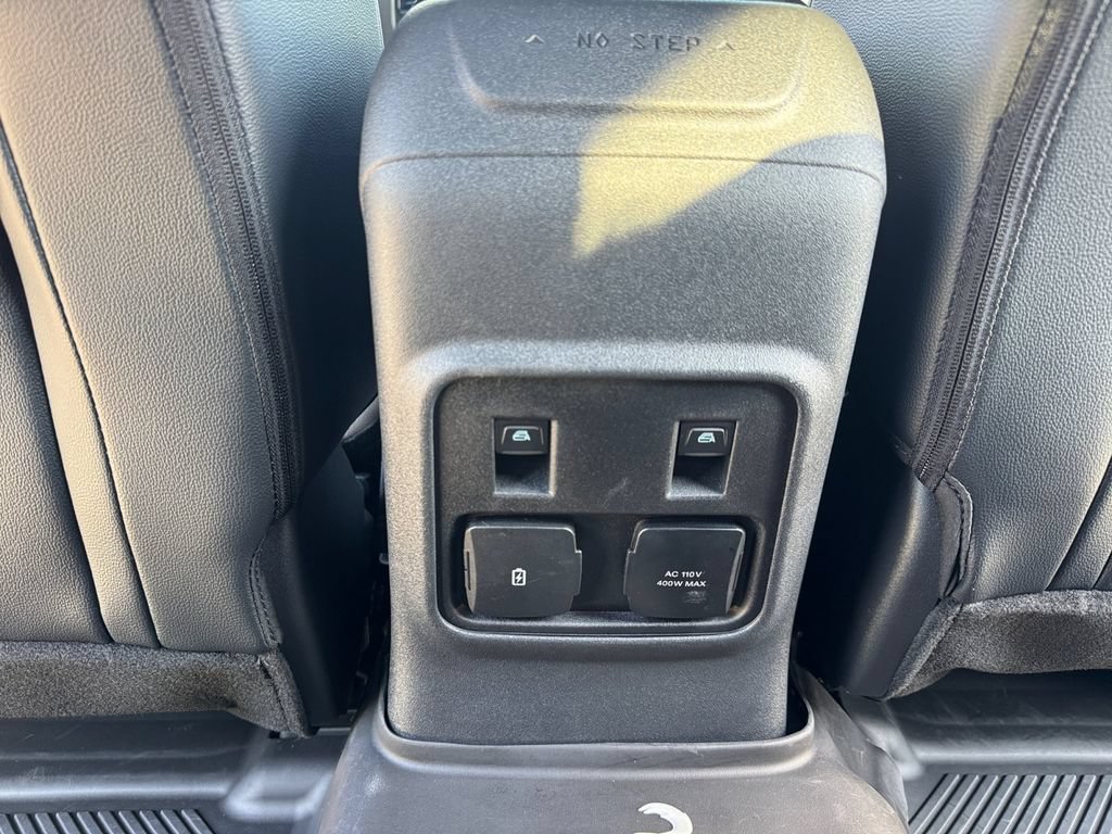 Certified 2024 Ford Bronco Wildtrak AWD/4WD image 25
