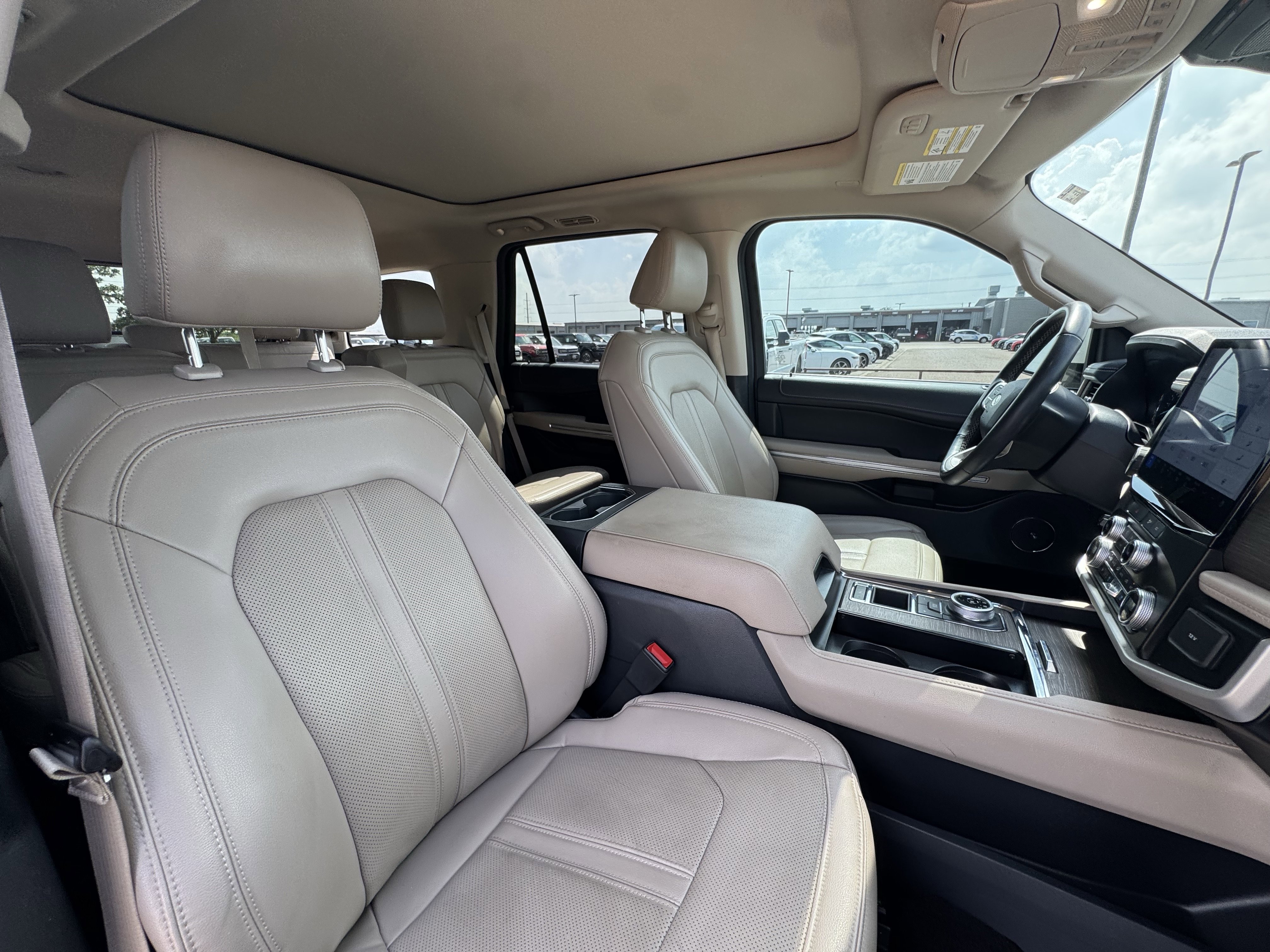 Certified 2023 Ford Expedition Limited RWD image 36