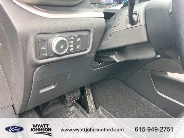 Certified 2022 Ford Explorer XLT w/ Equipment Group 202A image 29