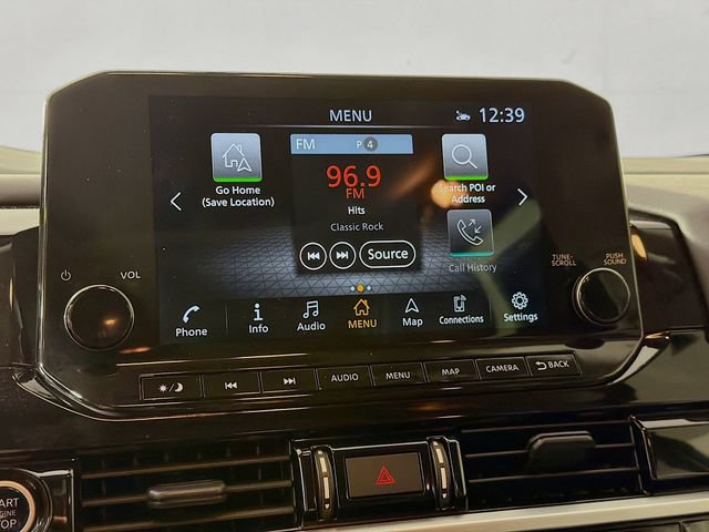 Used 2024 Nissan Pathfinder SL w/ SL Premium Package FWD image 18