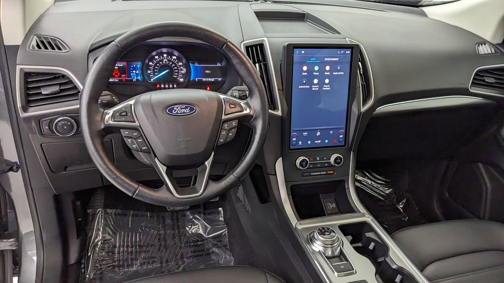 Certified 2022 Ford Edge SEL w/ Convenience Package AWD/4WD image 4