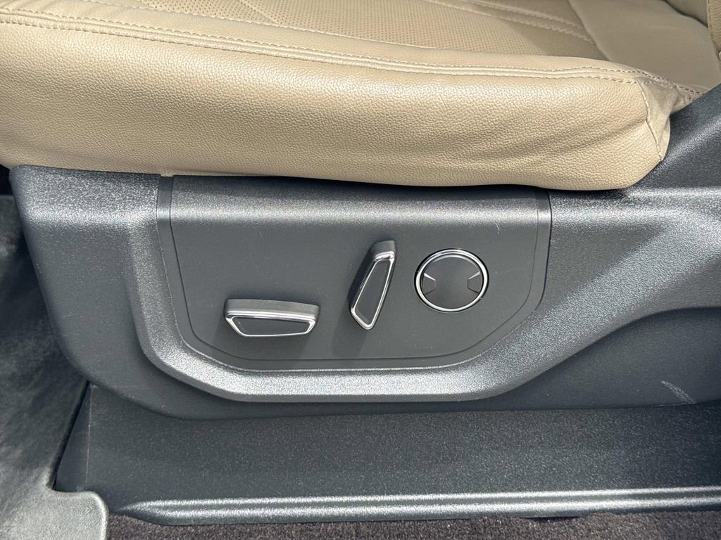 Certified 2022 Ford Expedition Limited RWD image 22