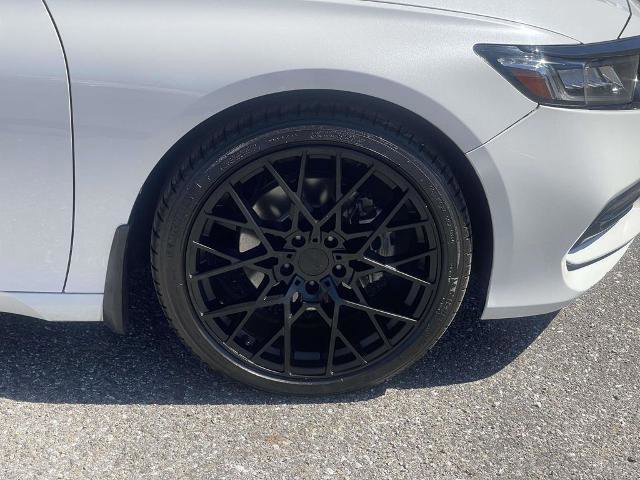 Used 2018 Honda Accord Sport image 29