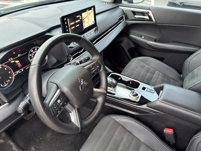 Used 2025 Mitsubishi Outlander SE FWD image 71