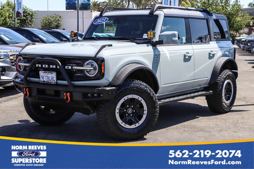 Certified 2023 Ford Bronco Outer Banks w/ Sasquatch Package