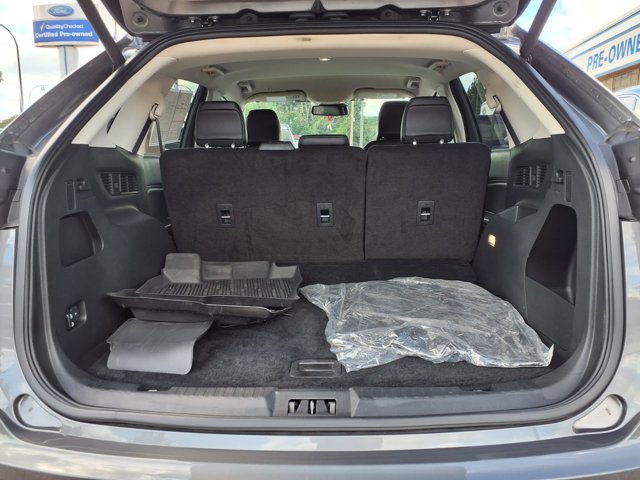 Certified 2024 Ford Edge SEL w/ Convenience Package AWD/4WD image 19