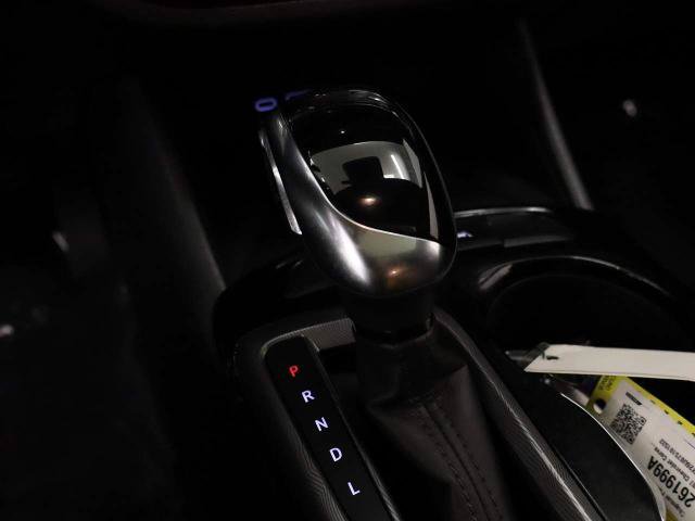 Used 2024 Buick Envista Sport Touring w/ Convenience I Package FWD image 19