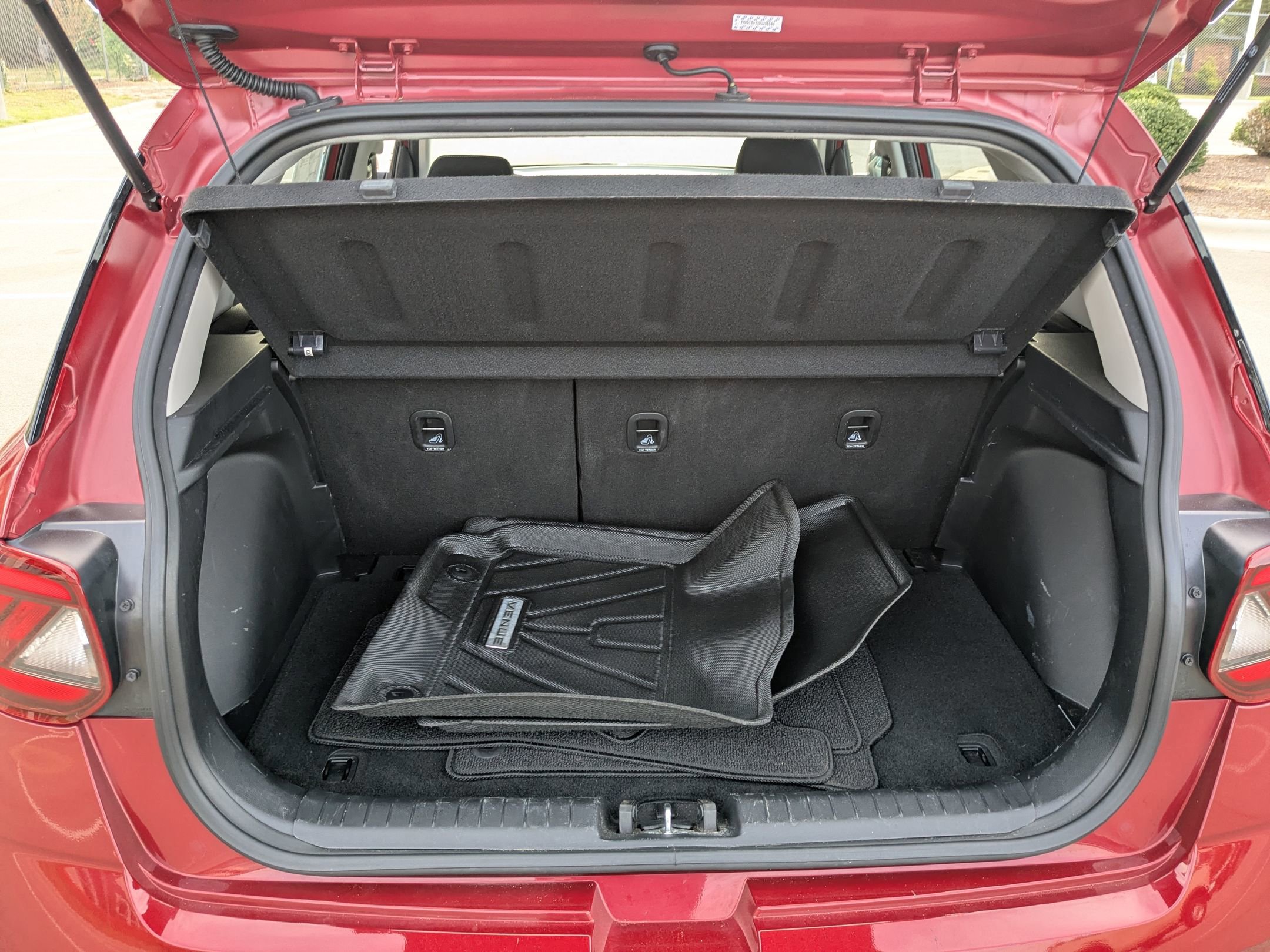 Used 2024 Hyundai Venue SEL FWD image 30