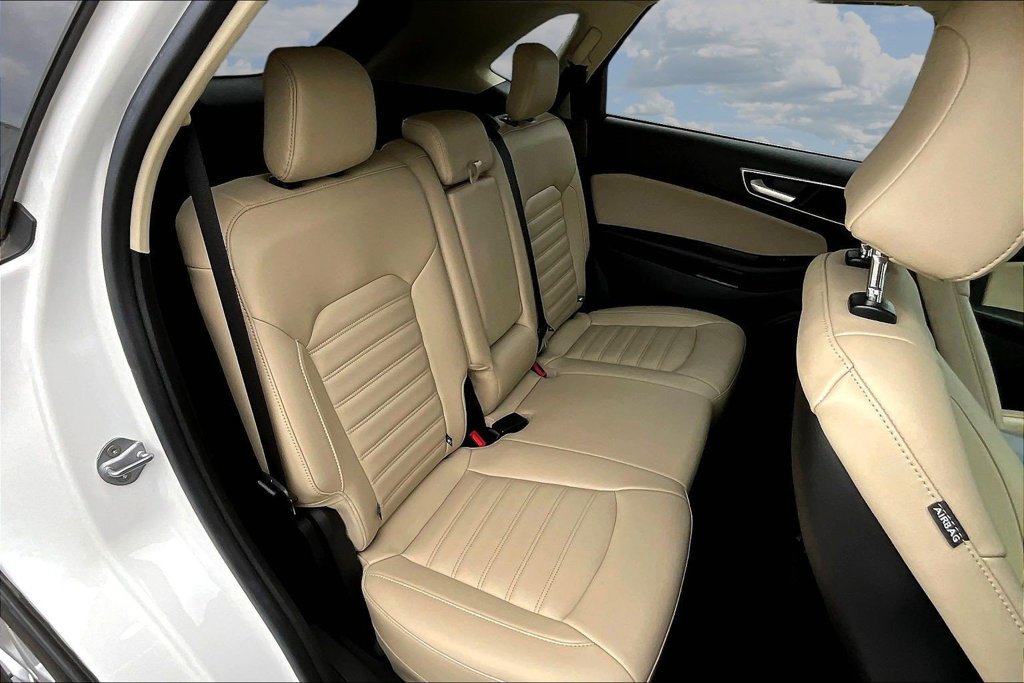 Certified 2023 Ford Edge SEL w/ Cargo Accessory Package AWD/4WD image 27