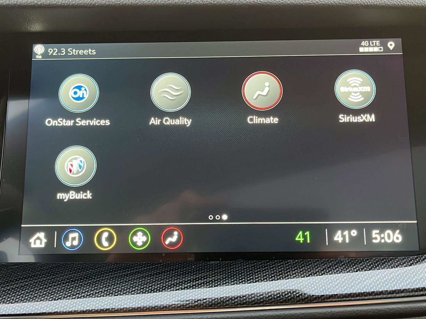 Used 2023 Buick Envision Essence w/ Sport Touring Package image 31