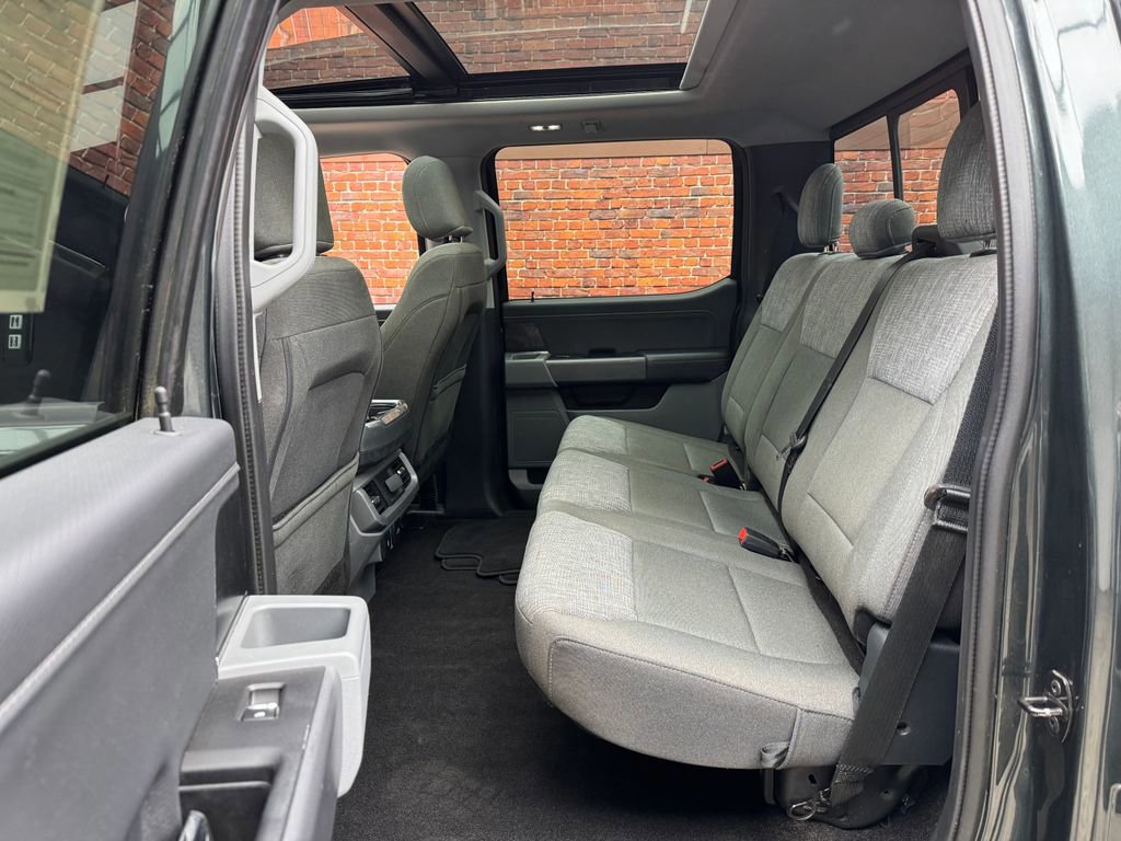 Certified 2021 Ford F150 XLT w/ Equipment Group 302A High image 24