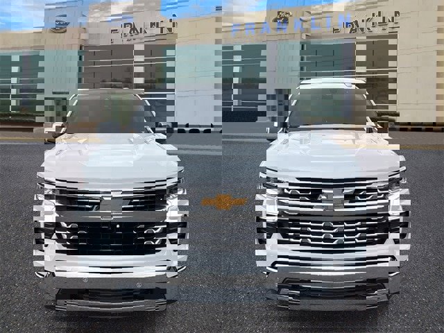 Used 2023 Chevrolet Silverado 1500 LTZ image 2