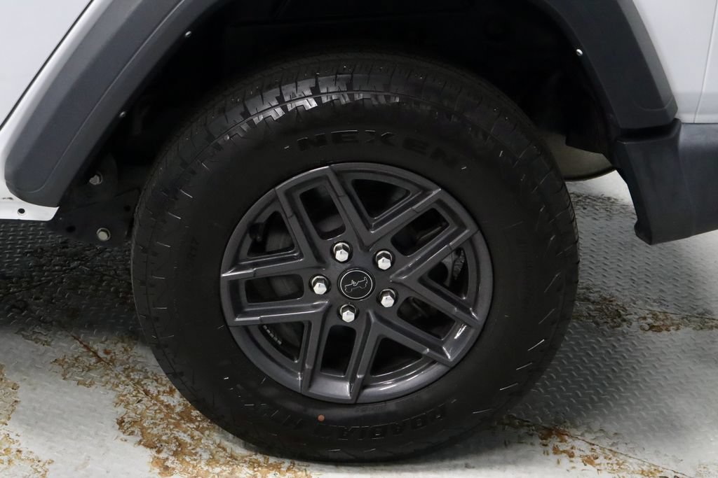 Used 2024 Jeep Wrangler Unlimited Sport AWD/4WD image 17