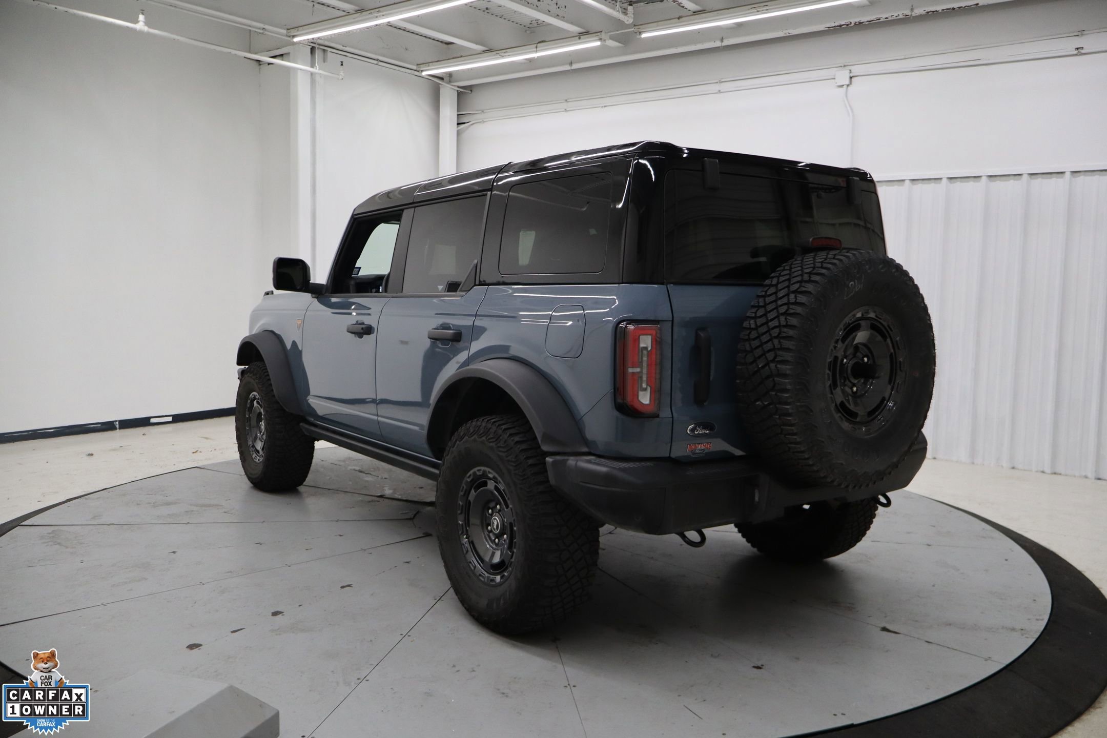 Certified 2024 Ford Bronco Badlands image 8