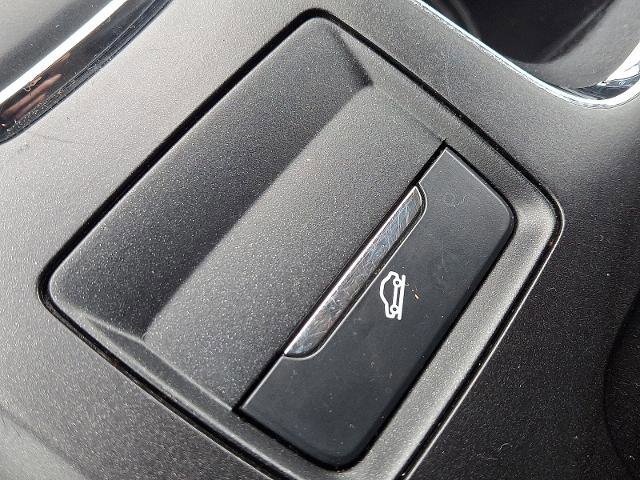 Certified 2017 Ford Fusion SE w/ Fusion SE Technology Package image 23