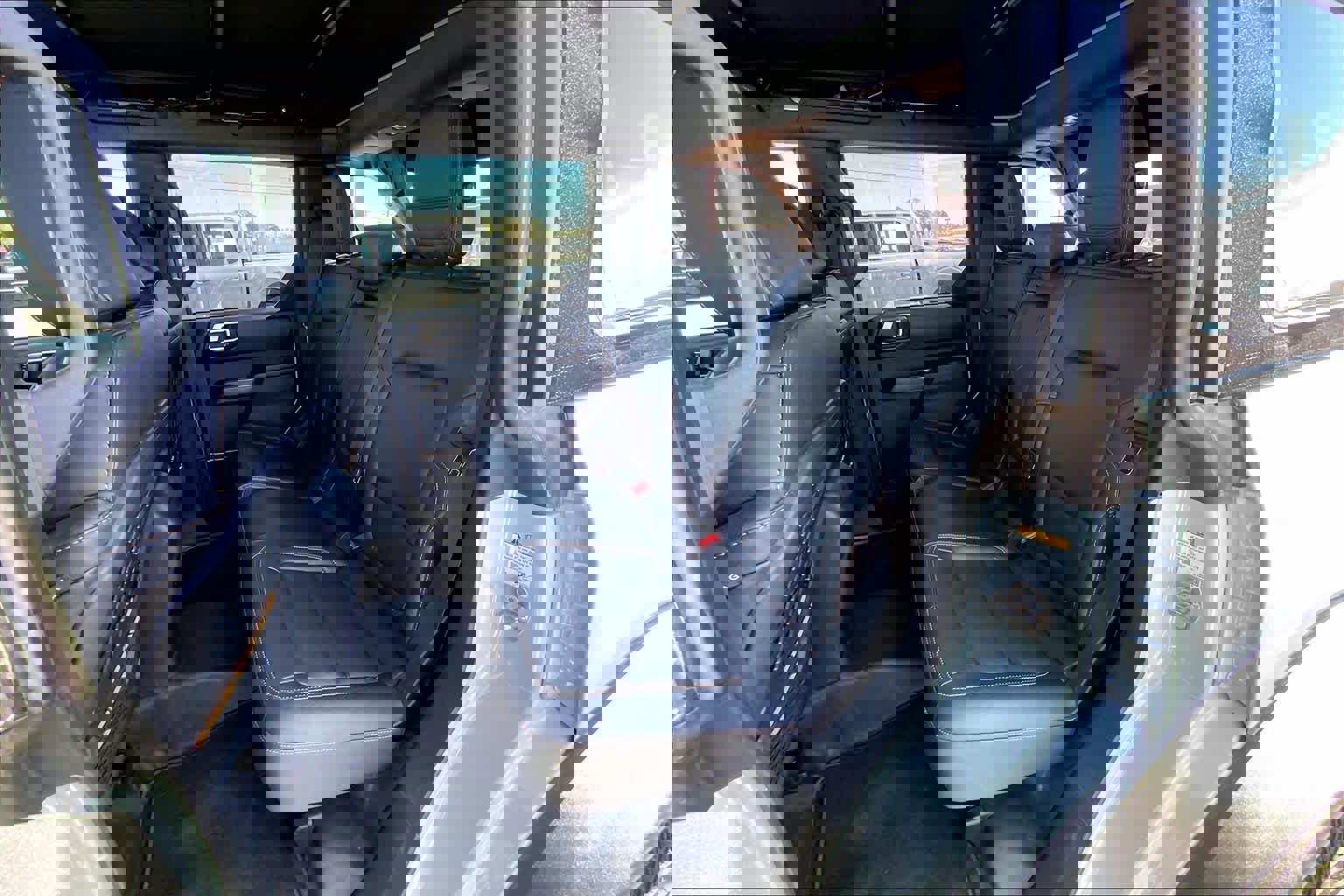 Certified 2024 Ford Bronco Badlands image 21