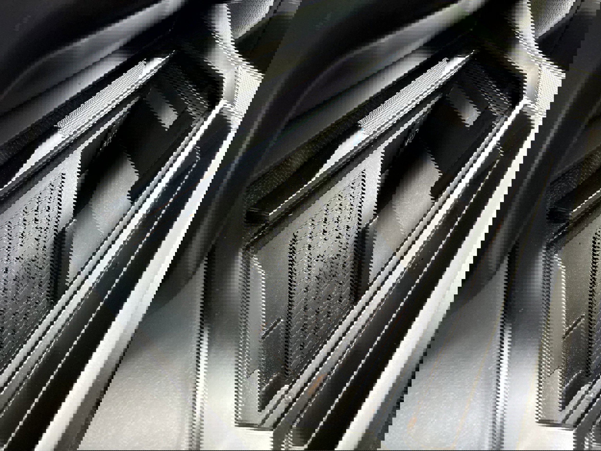 Certified 2024 Ford F350 Platinum image 30