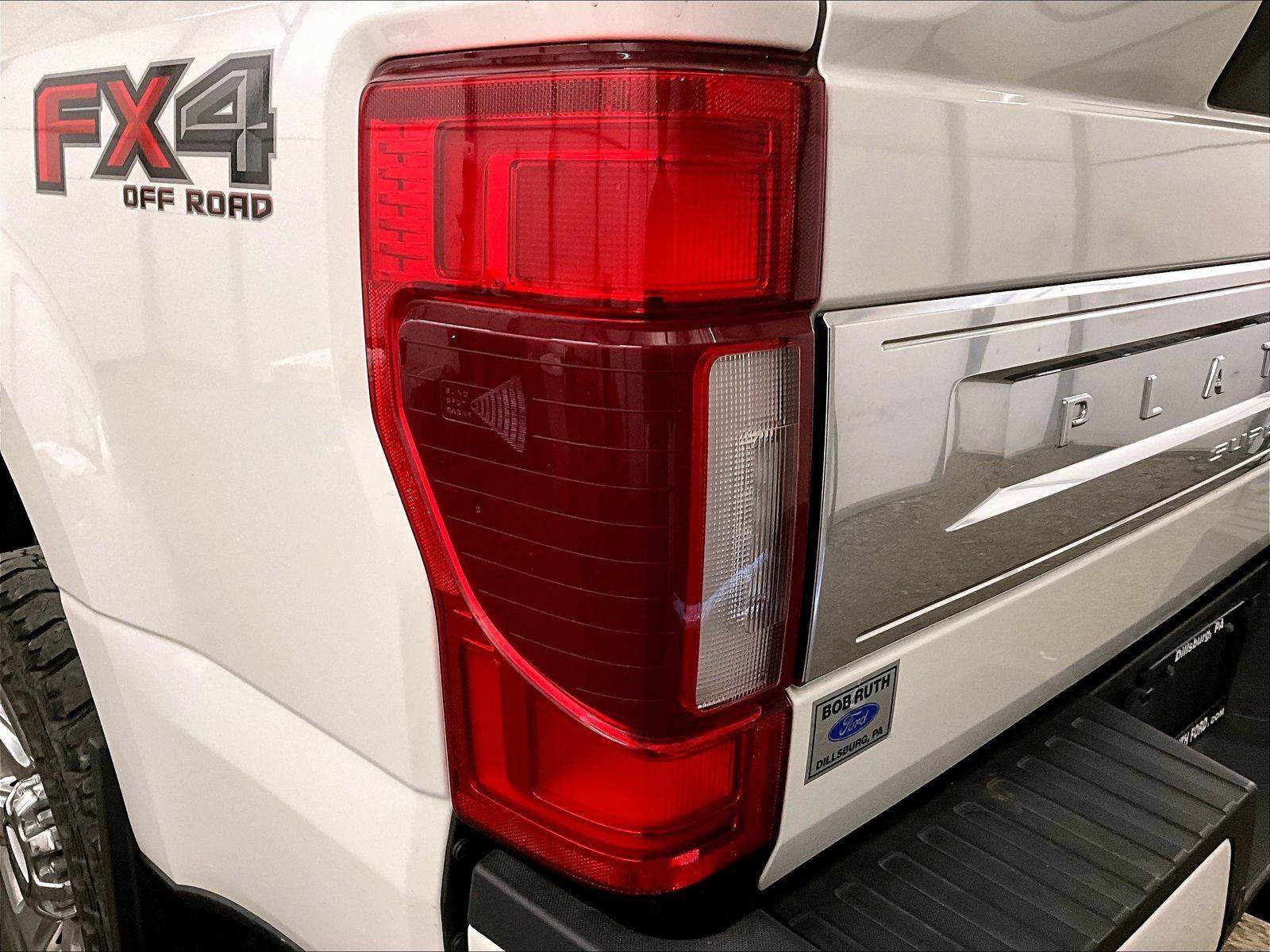 Certified 2020 Ford F250 Platinum w/ FX4 Off-Road Package AWD/4WD image 28