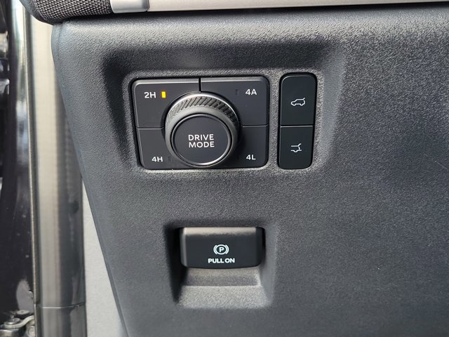 Certified 2025 Ford Expedition Max Active AWD/4WD image 24