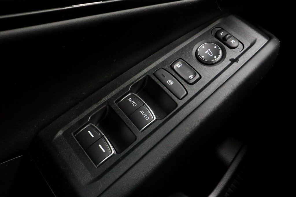 Used 2025 Honda Accord SE image 28