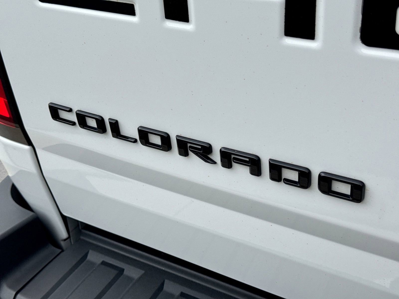 Used 2022 Chevrolet Colorado ZR2 w/ ZR2 Dusk Special Edition AWD/4WD image 15