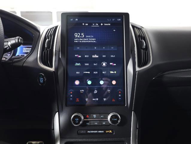 Certified 2022 Ford Edge ST-Line image 14