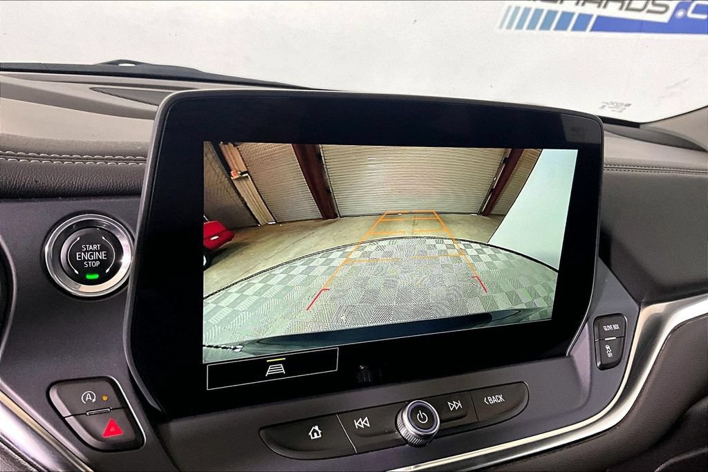 Used 2025 Chevrolet Blazer LT FWD image 17