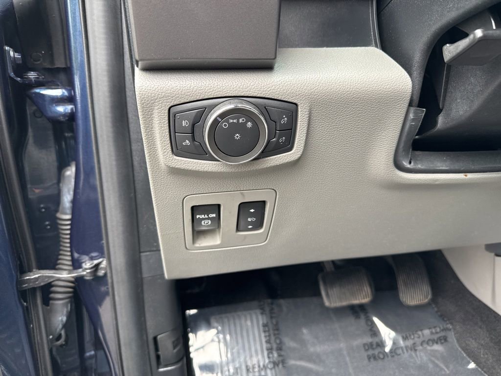 Certified 2020 Ford F150 XLT w/ Equipment Group 302A Luxury AWD/4WD image 19