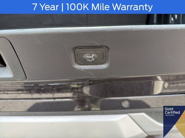 Certified 2025 Ford Expedition Platinum AWD/4WD image 16