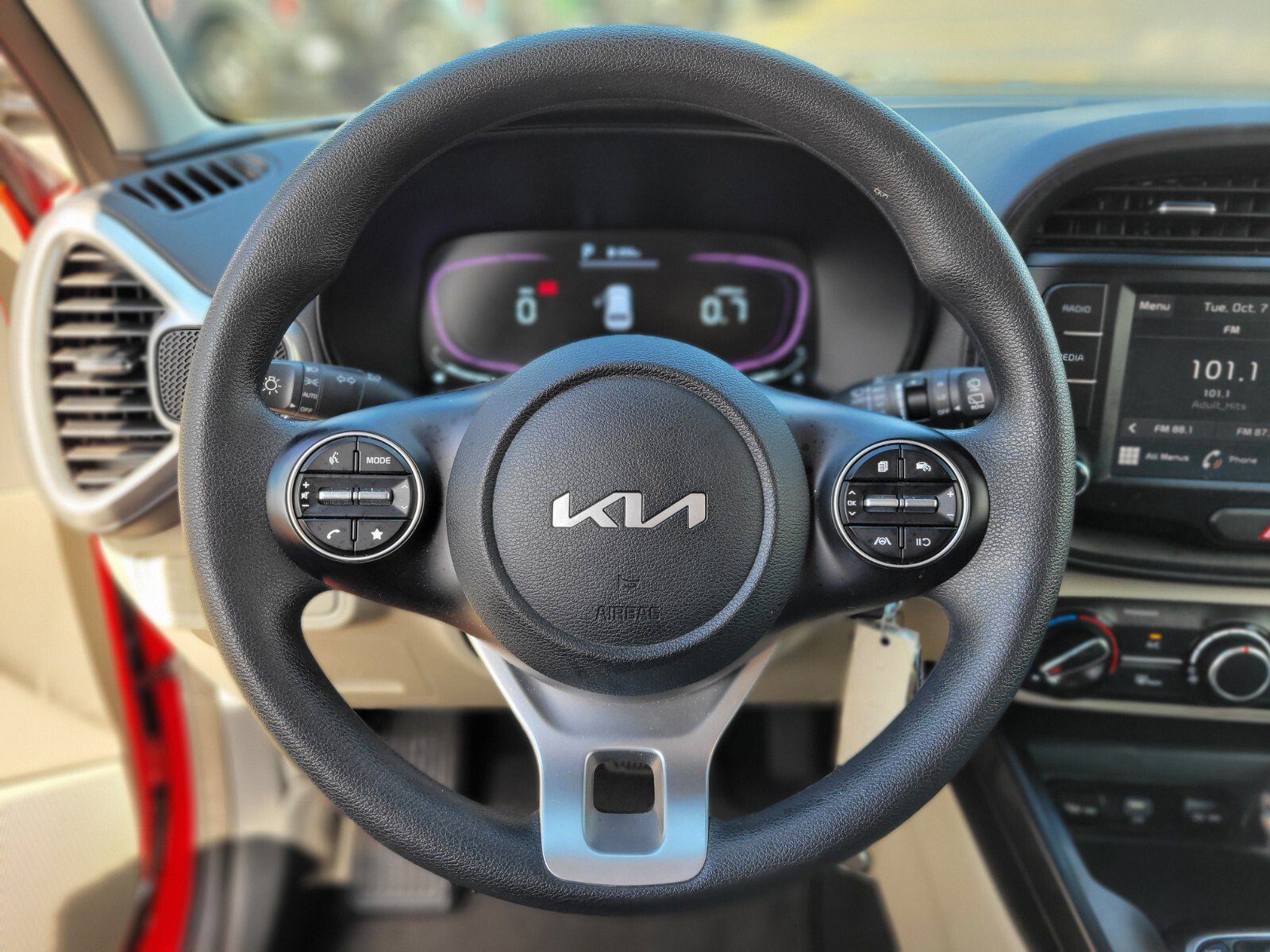 Used 2024 Kia Soul LX w/ Option Group 015 image 26