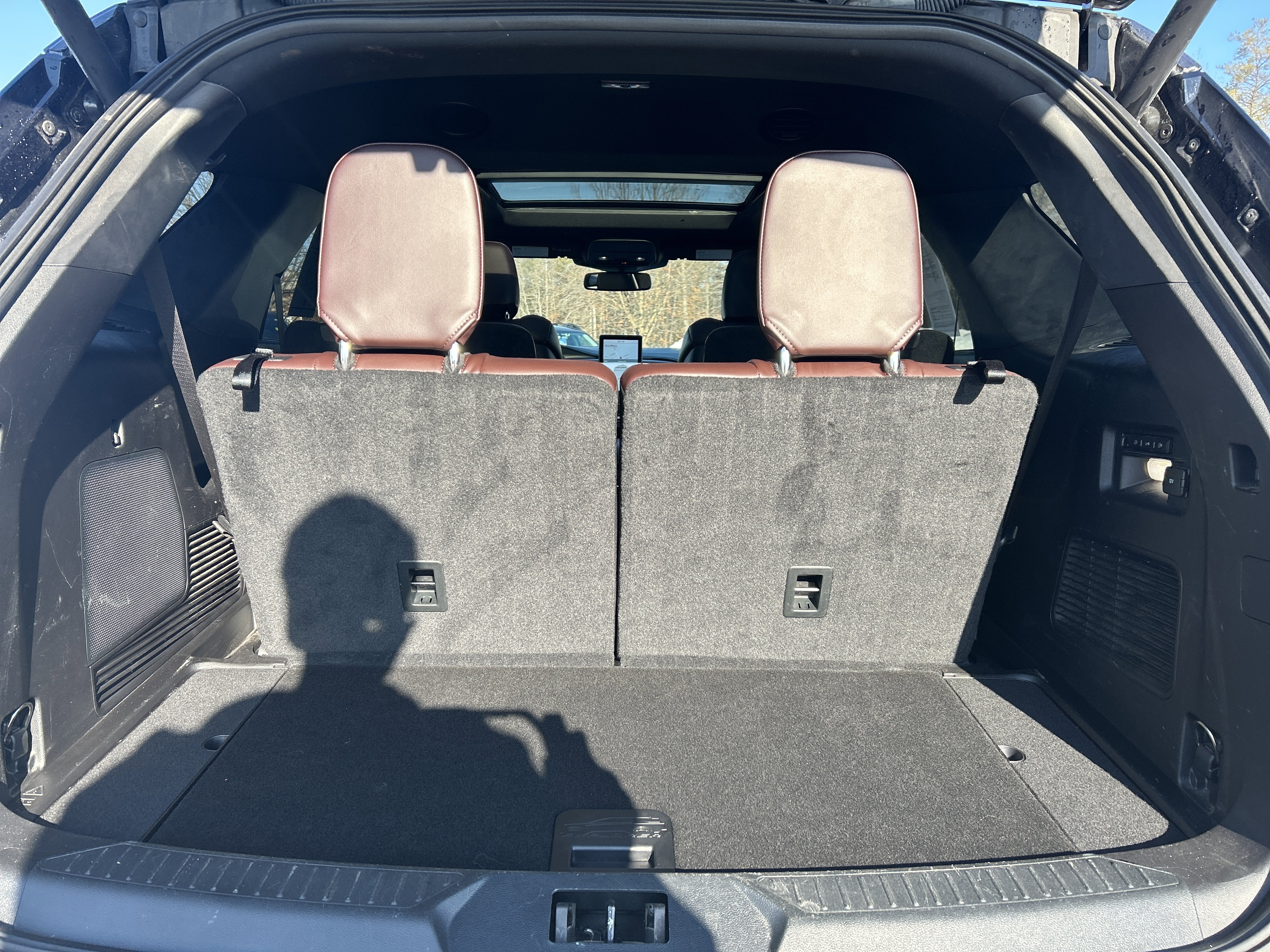 Certified 2020 Ford Explorer Platinum w/ Premium Technology Package image 10