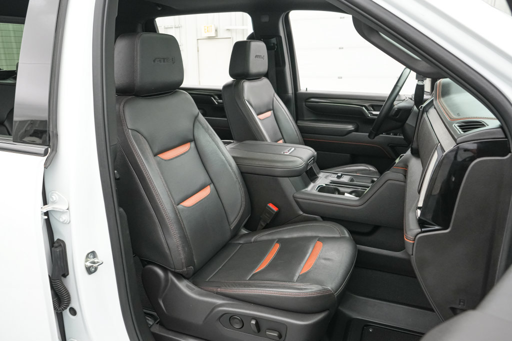 Used 2024 GMC Sierra 2500 AT4 w/ AT4 Premium Plus Package AWD/4WD image 23