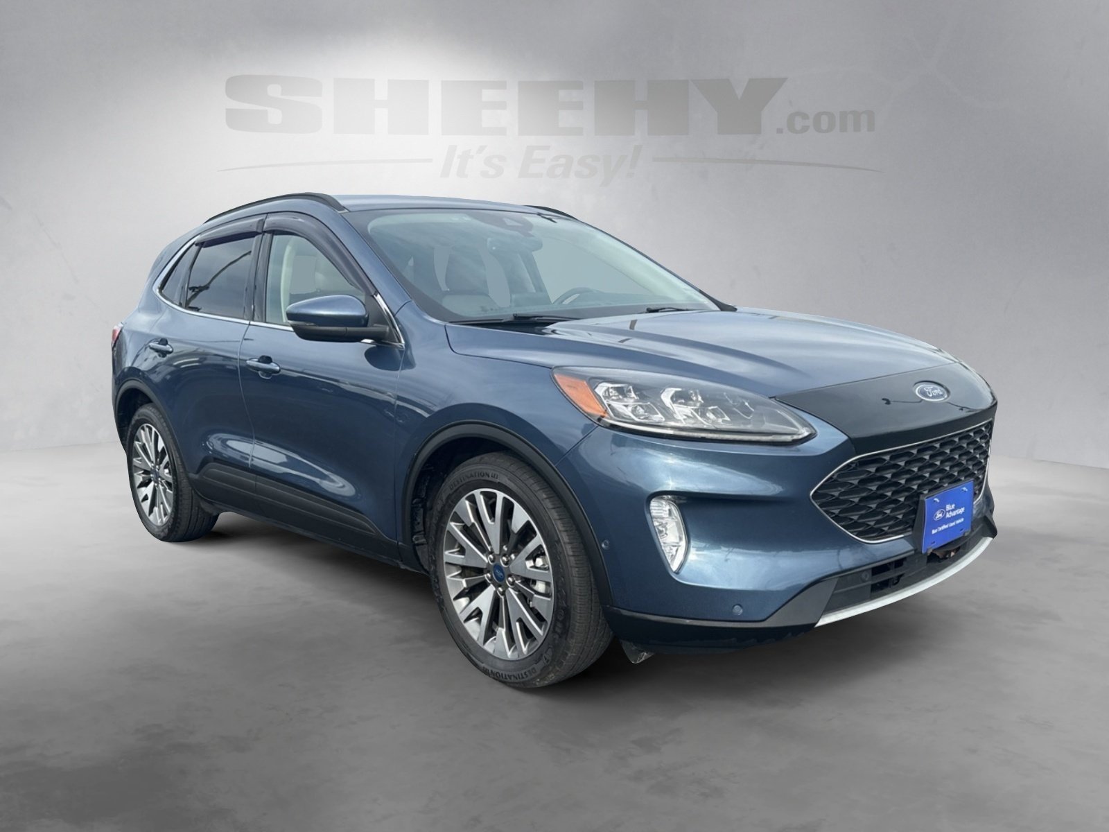 Certified 2020 Ford Escape Titanium image 17