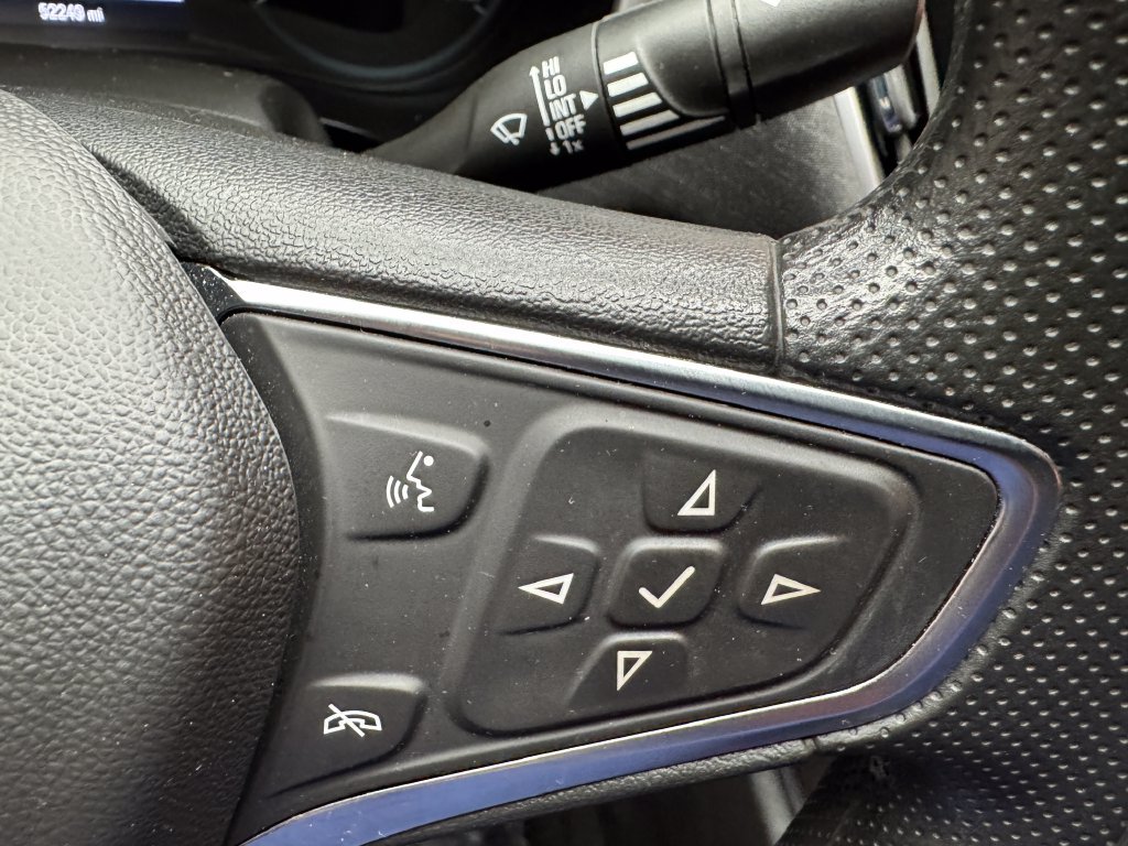 Used 2025 Chevrolet Malibu LT FWD image 15