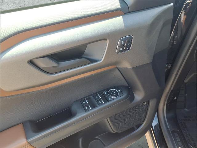 Certified 2025 Ford Bronco Sport Outer Banks w/ Outer Banks Tech Package+ AWD/4WD image 19