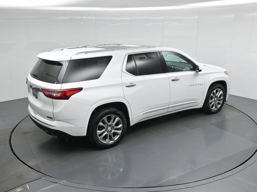 Used 2018 Chevrolet Traverse Premier w/ Driver Confidence II Package FWD image 40