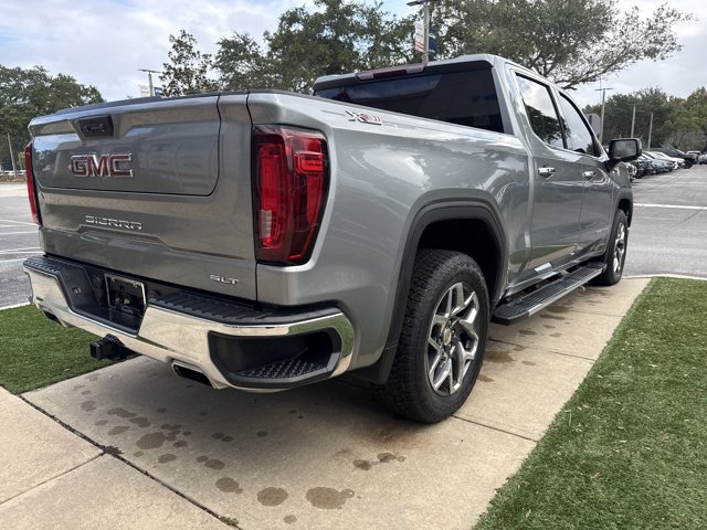 Used 2023 GMC Sierra 1500 SLT w/ SLT Premium Package AWD/4WD image 3