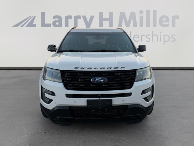 Certified 2017 Ford Explorer Sport w/ Equipment Group 401A image 8