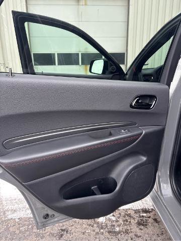 Used 2023 Dodge Durango GT image 24