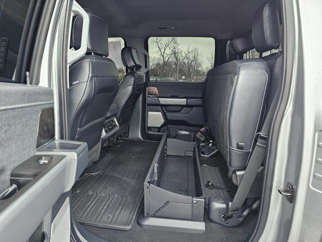 Certified 2024 Ford F250 Lariat w/ Lariat Ultimate Package image 13