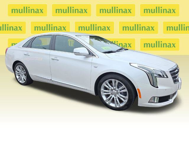 Used 2019 Cadillac XTS Luxury FWD image 1