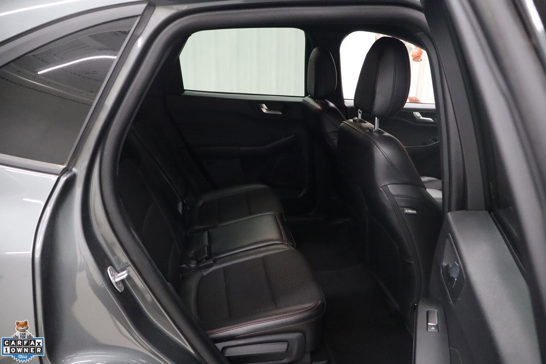 Certified 2025 Ford Escape ST-Line image 34