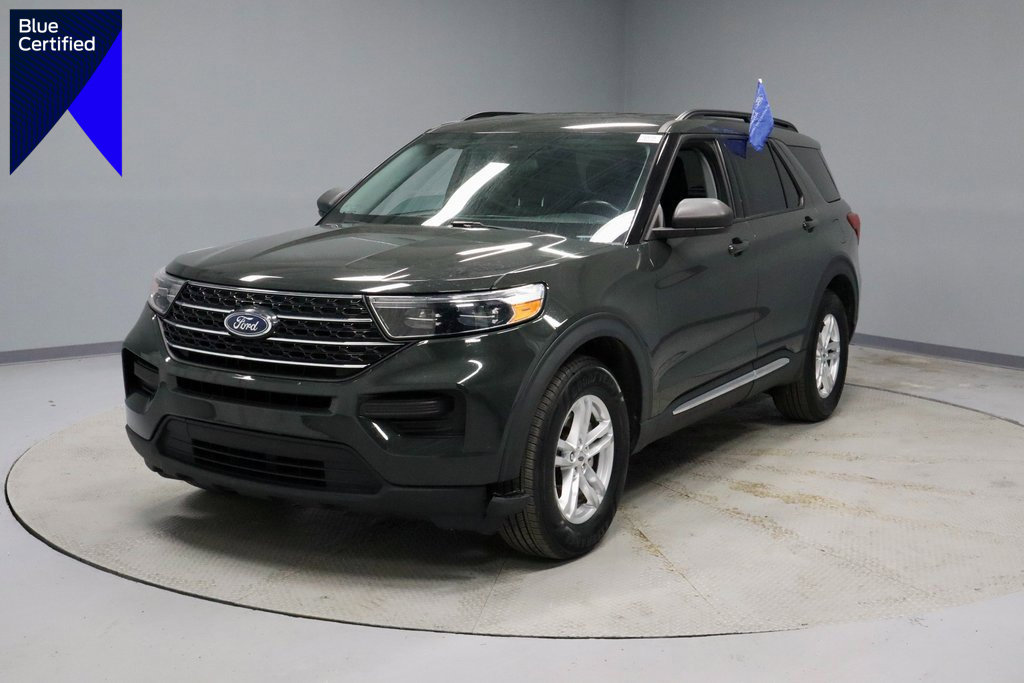 Certified 2022 Ford Explorer XLT image 1