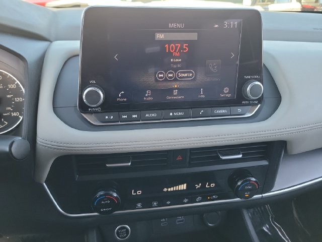 Used 2023 Nissan Rogue SV FWD image 9