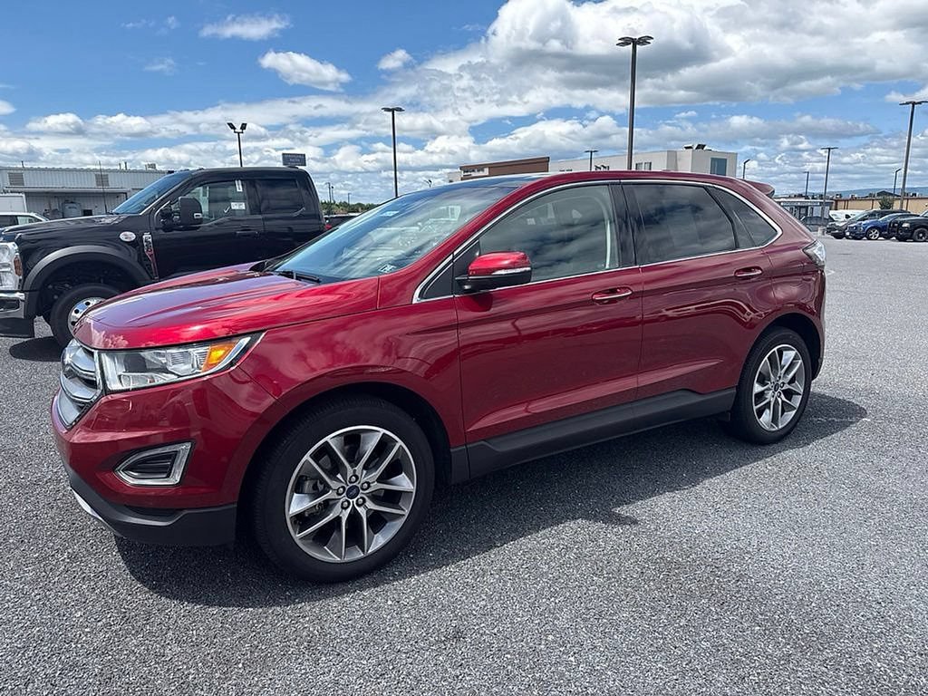 Certified 2017 Ford Edge Titanium w/ Equipment Group 301A AWD/4WD image 2