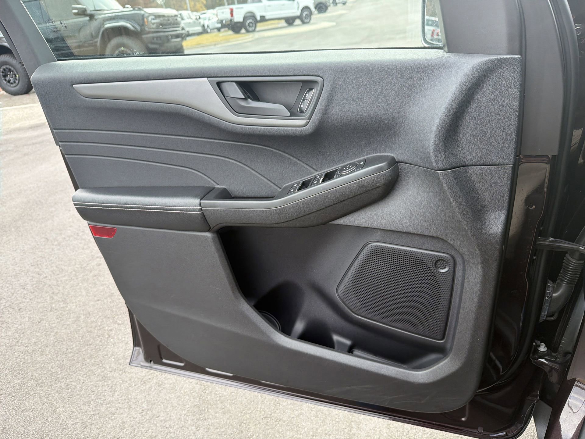 Certified 2023 Ford Escape Active image 25