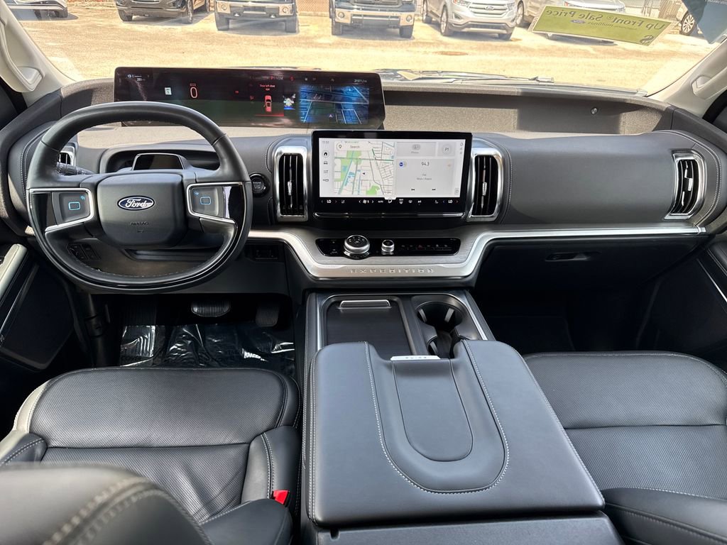 Certified 2025 Ford Expedition Max Platinum AWD/4WD image 6