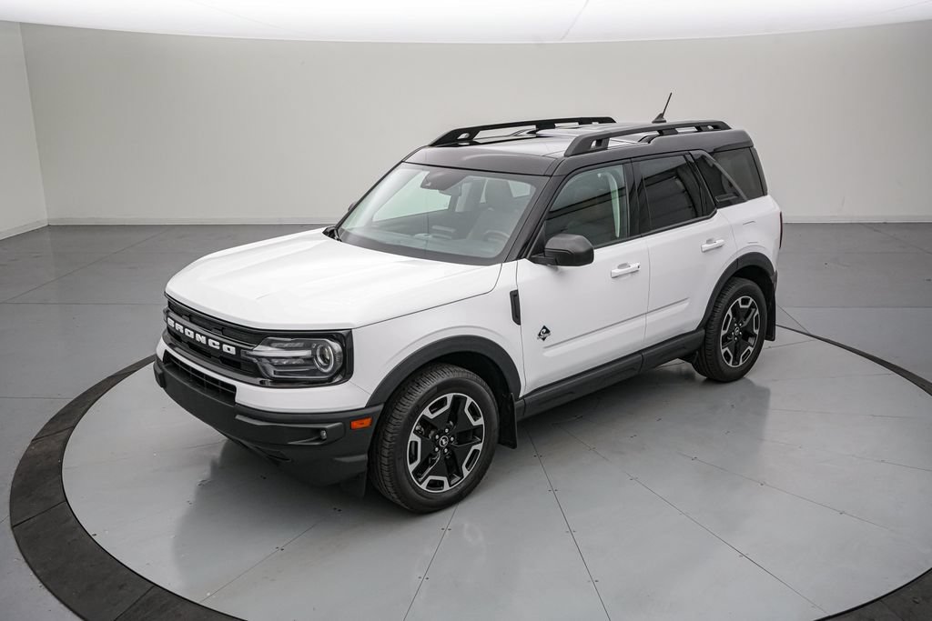 Certified 2023 Ford Bronco Sport Outer Banks w/ Tech Package AWD/4WD image 8