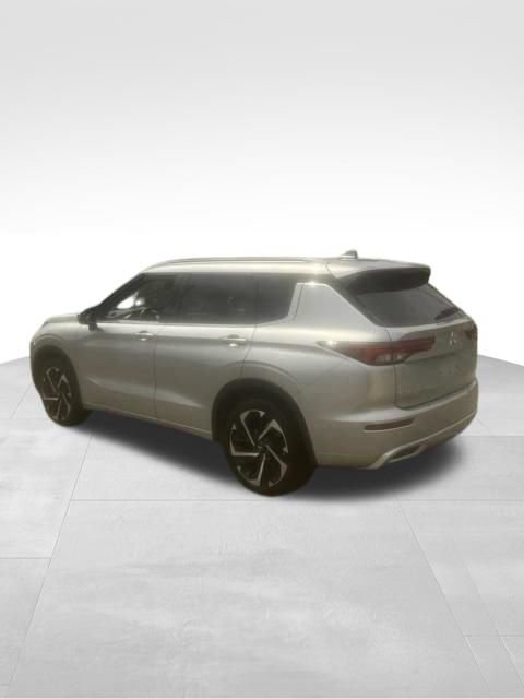 Used 2024 Mitsubishi Outlander SEL AWD/4WD image 7